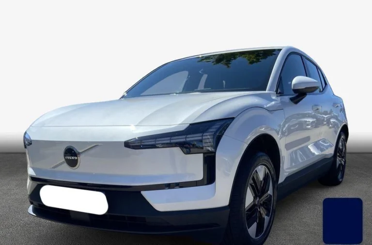 Használt Volvo EX30 (2024, fehér)