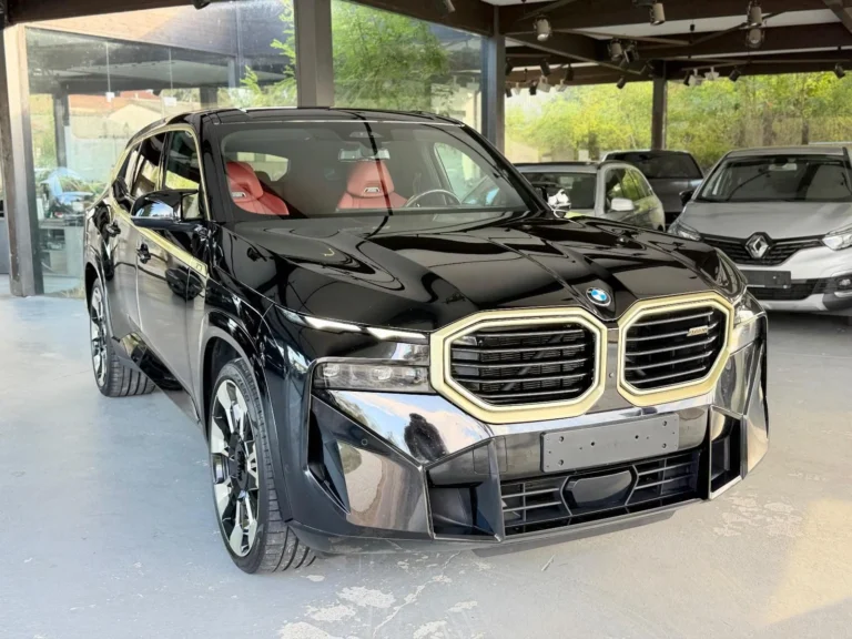 Használt BMW XM (2024, fekete)