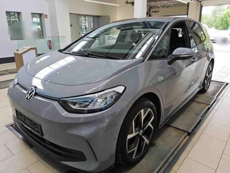 Használt Volkswagen ID.3 (2024, szürke)