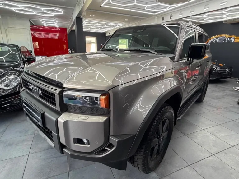 Használt Toyota Land Cruiser (2025, barna)