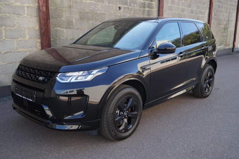Használt Land Rover Discovery Sport (2022, fekete)